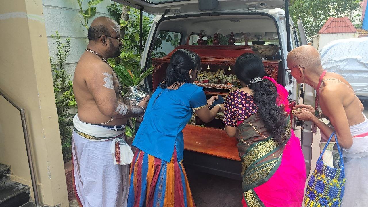 Maha Periyava Pooja