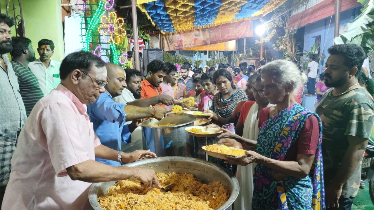 Aadi Month Amman Temple Annadhanam